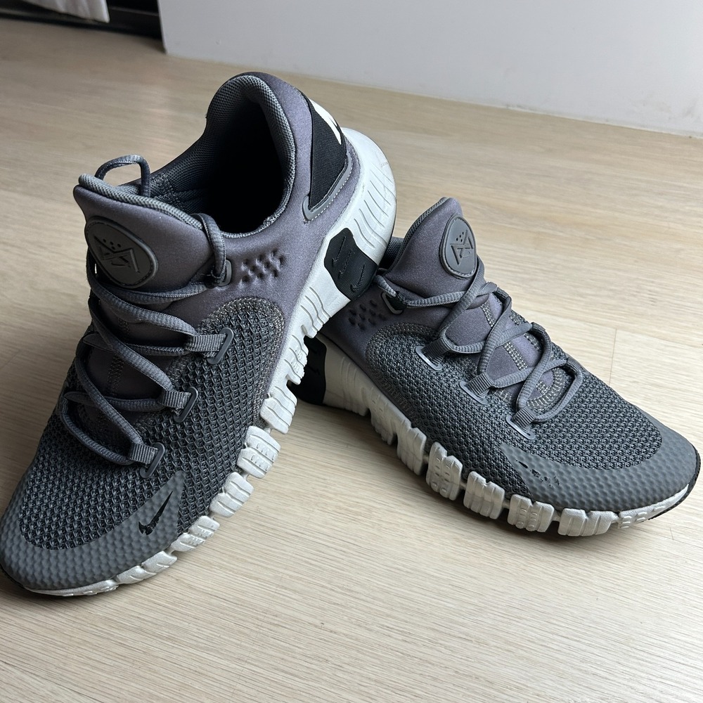 Nike Free Metcon 4 Mens Size 9 Dark Grey Training Shoes Sneakers CT3886-011